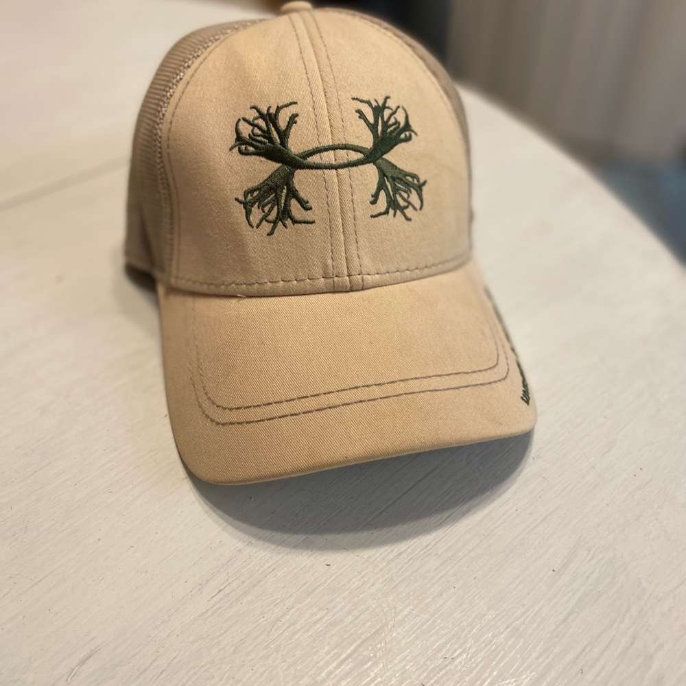 Under Armor SnapBack hat